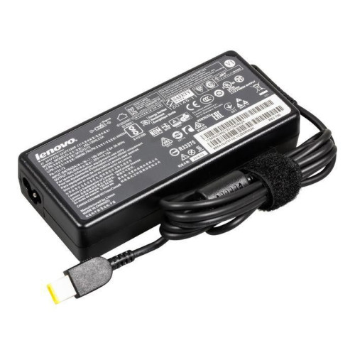 AC Adapter (20V 6,75A)