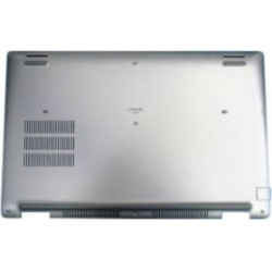 Latitude 5540 laptop bottom
