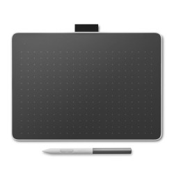 ONE S 2023 pen tablet Medium