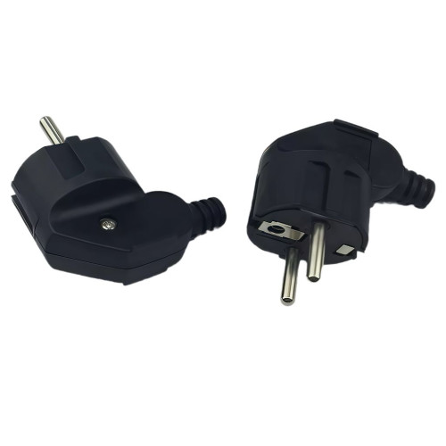 Angled schuko power plug,